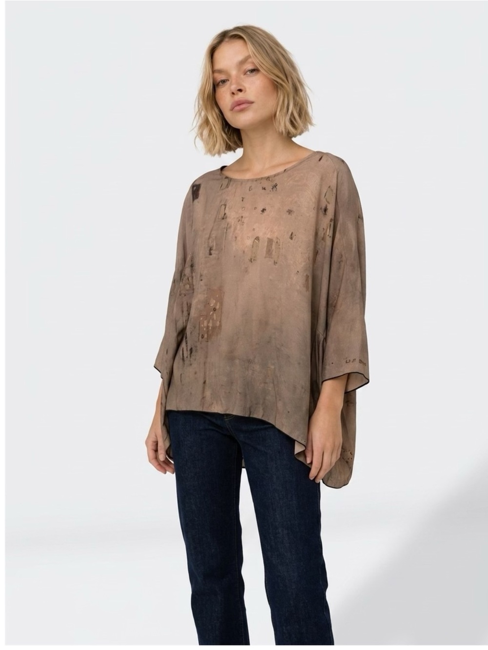 Guo Feng wearable art tunic